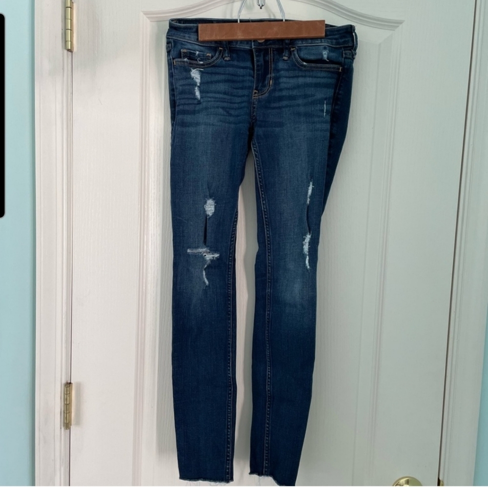 Hollister Low Rise Super Skinny Stretch Jeans